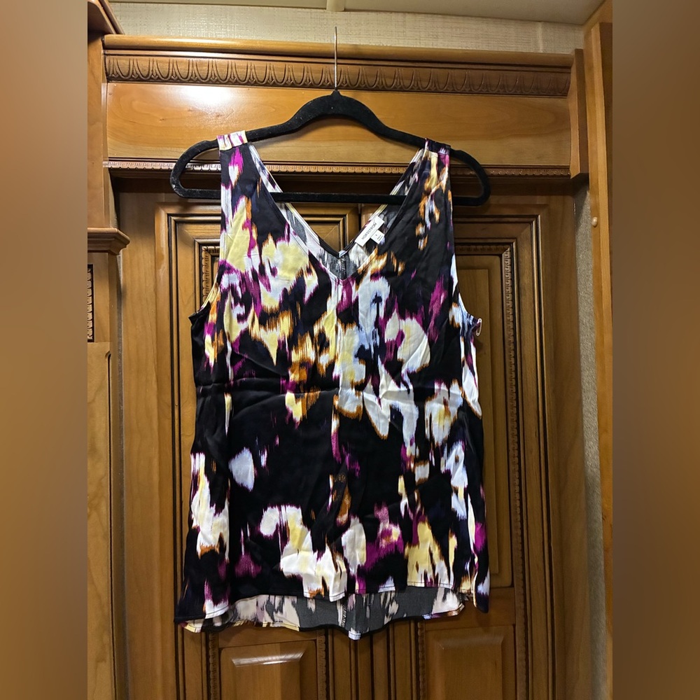 NWOT Nordstrom Floral Blouse Size Small